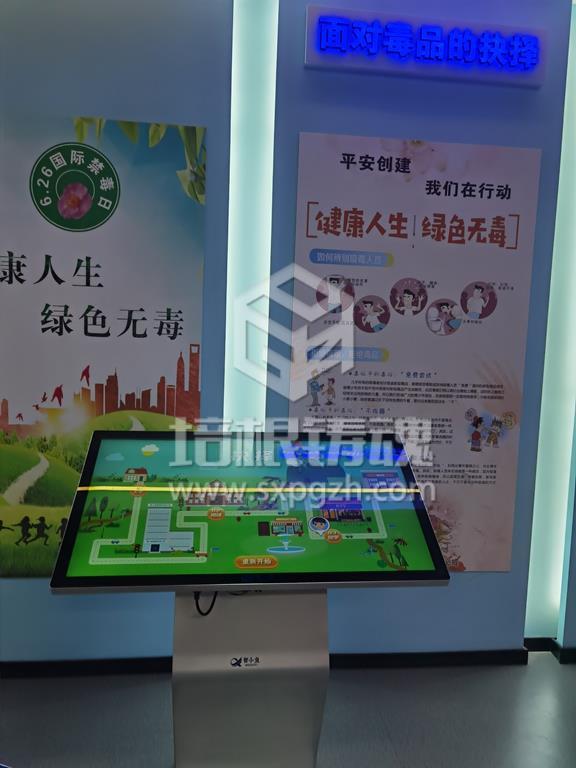 青少年法治教育?科普館用什么材質(zhì)